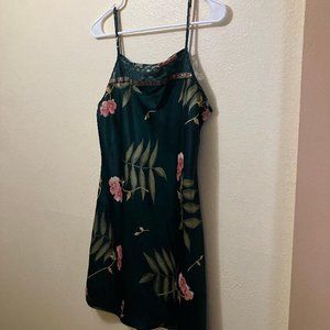 Vintage California Dynasty Satin Green Floral Nightgown Babydoll Dress Medium